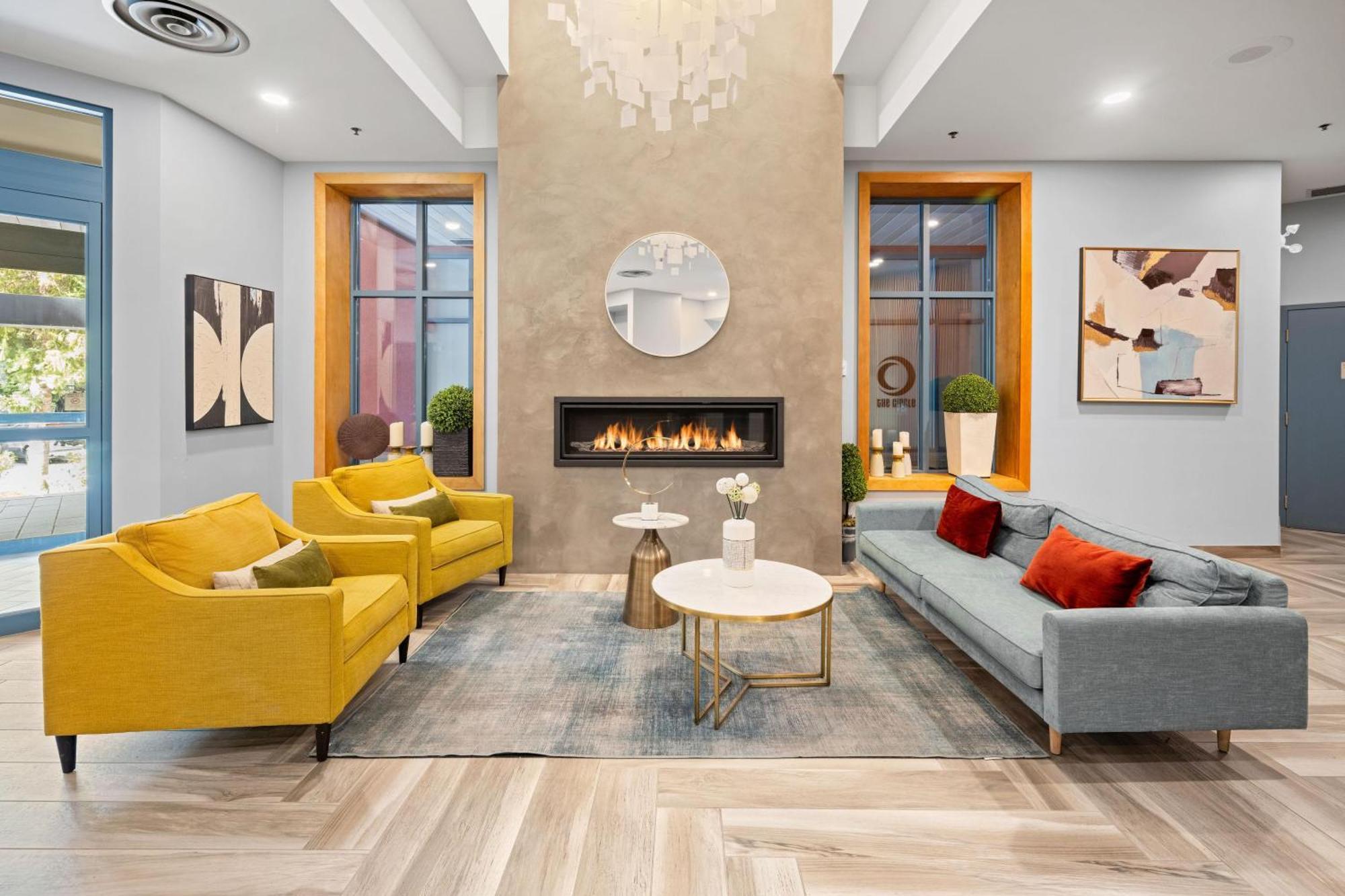 Alpenglow Lodge Family & Work Retreat By Mva 惠斯勒 外观 照片