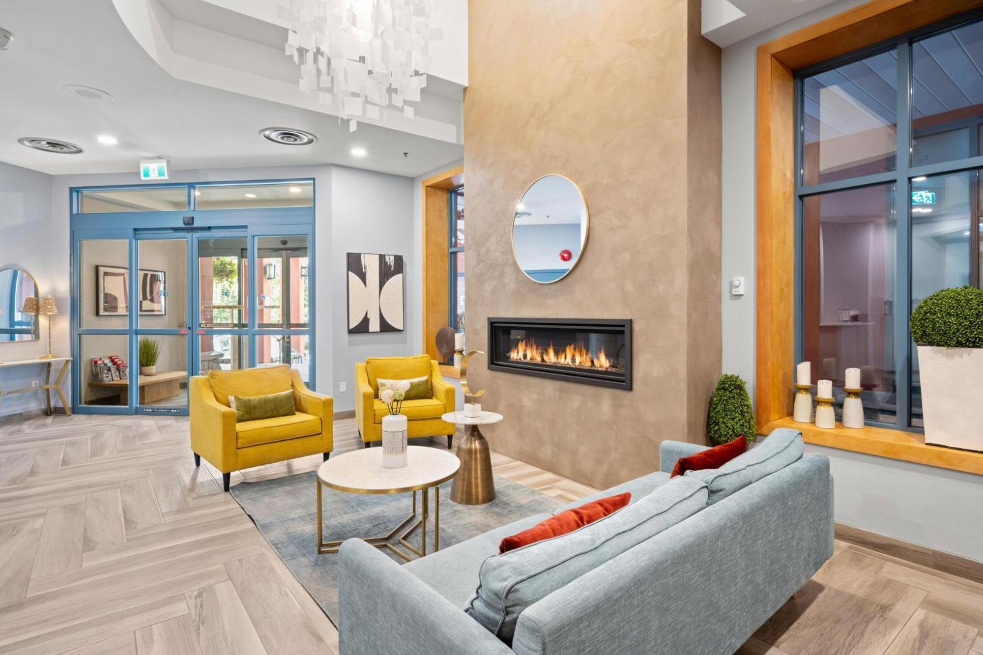 Alpenglow Lodge Family & Work Retreat By Mva 惠斯勒 外观 照片